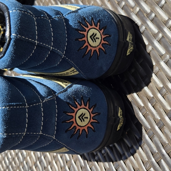 Vans-Limited Parks Project - Picture 5 of 6